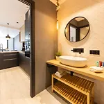 Bravissimo Les Voltes, Modern 1-bedroom * Жирона