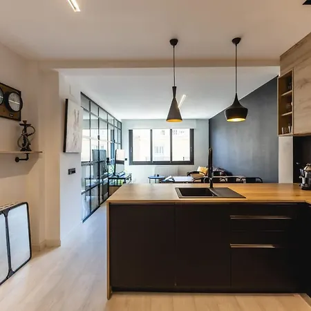 Apartman Bravissimo Les Voltes, Modern 1-bedroom Girona